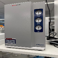 Thermo SmartPure 3 UV Lab Water Purification System image 1